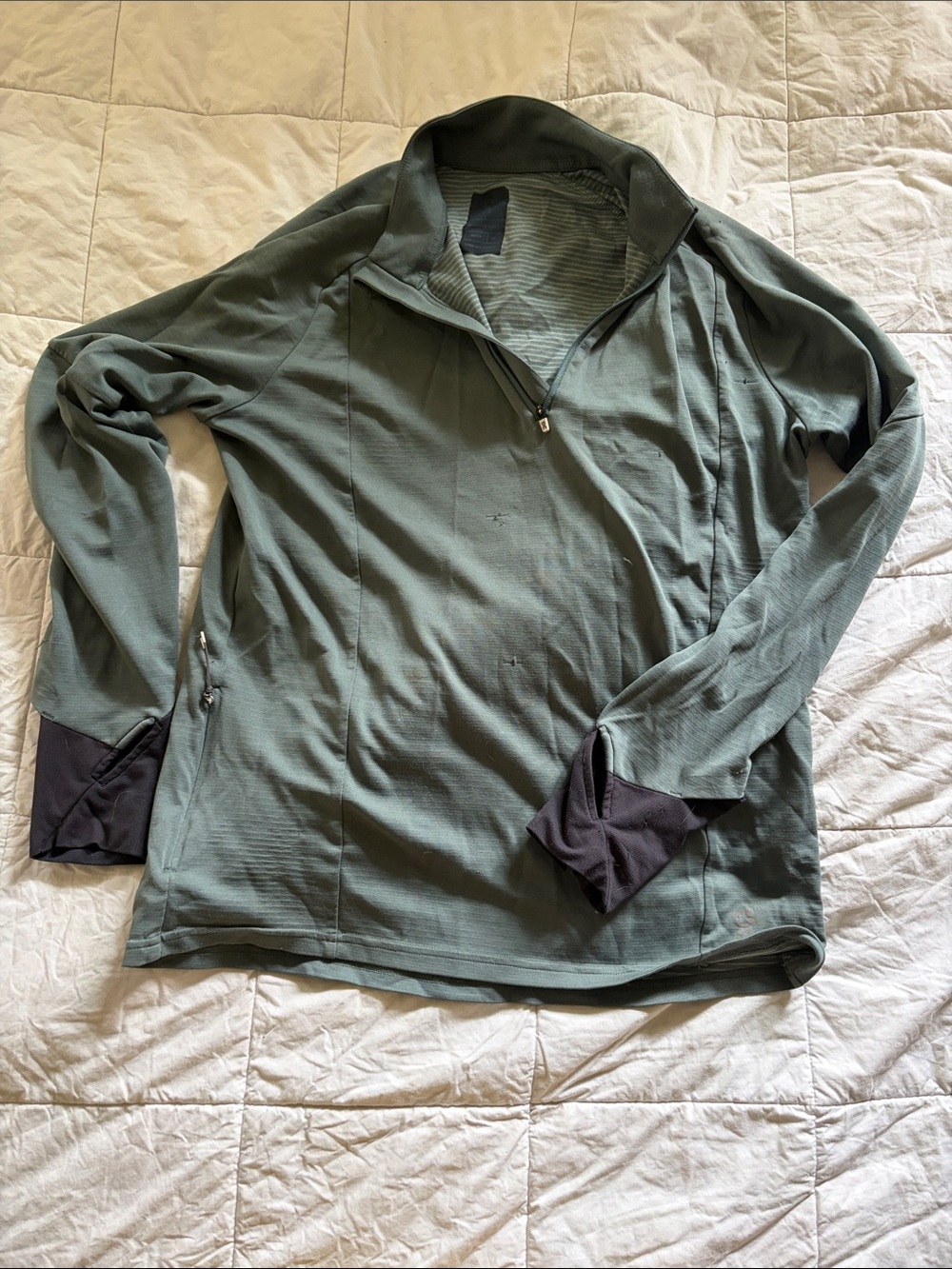 On Running Men's Olive Green Quarter-Zip Pullover with Black Cuffs